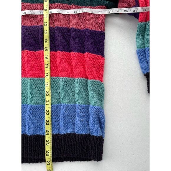 T4‎ Lambswool Colorful Sweater Size Large - Picture 4 of 4